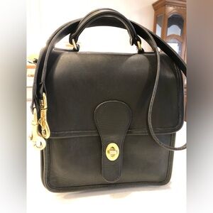 VINTAGE COACH BLACK LEATHER STATION BAG #5130 IN EXCELLENT USED CONDITION